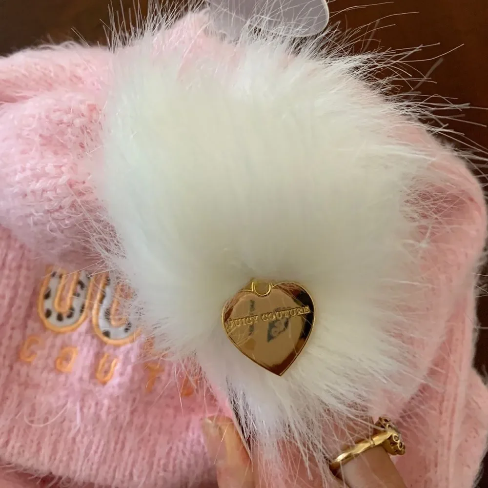 Juicy Couture pink brand new hat and scarf girls set, beautiful, fleece lining,